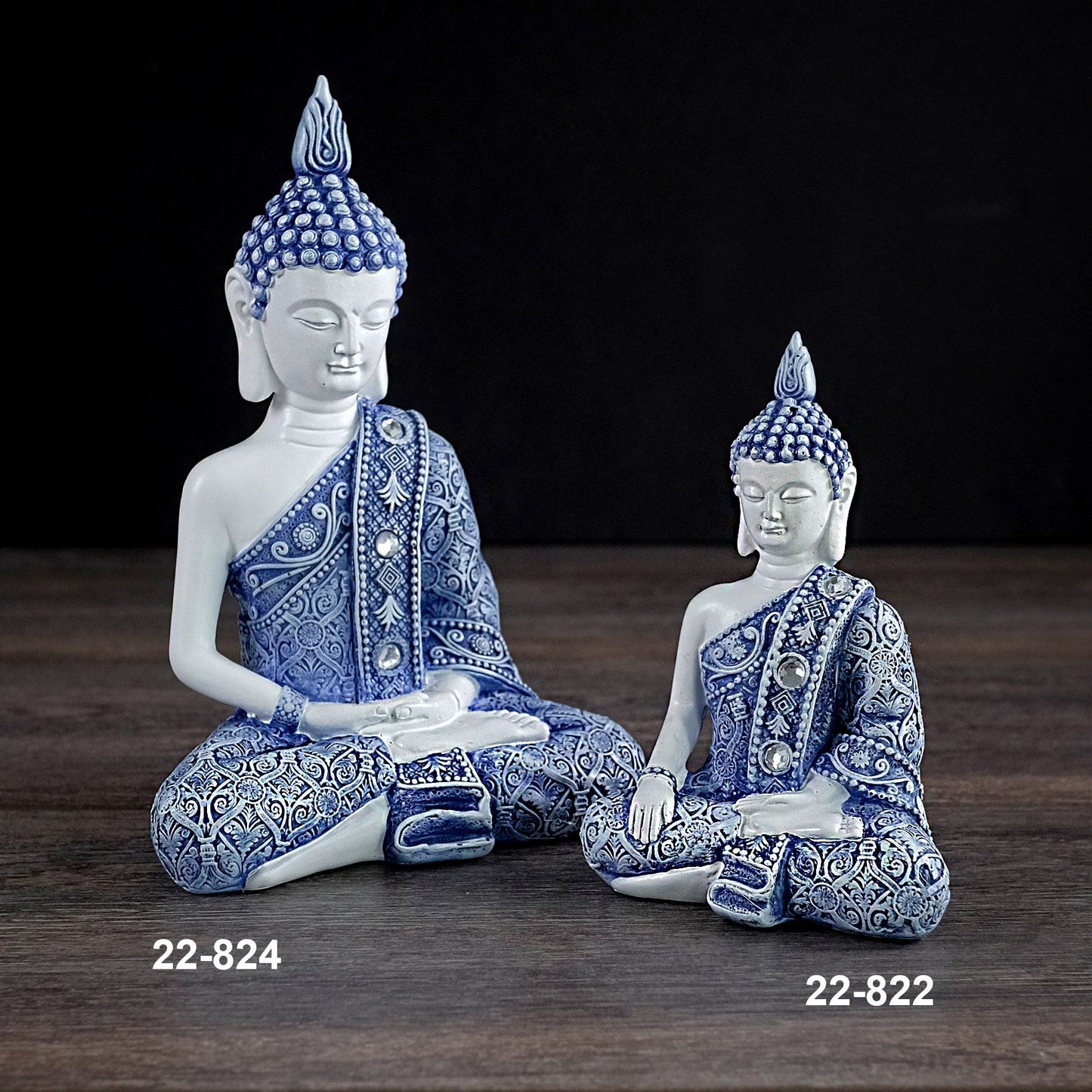 SITTING BLUE BUDDHA II 5x3x7